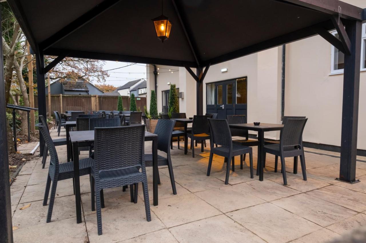 Hotel Charnwood Arms Coalville Exterior foto